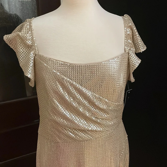 NWT SHOSHANNA Midnights Silver Tessa Sequin Dress Size 12 - Picture 2 of 11